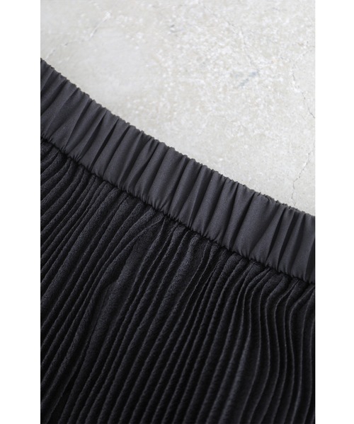 cawaii(カワイイ)の「優雅に舞う立体チュールスカート(スカート・レディース・ブラック/アイボリー・FREE)」の18枚目の写真