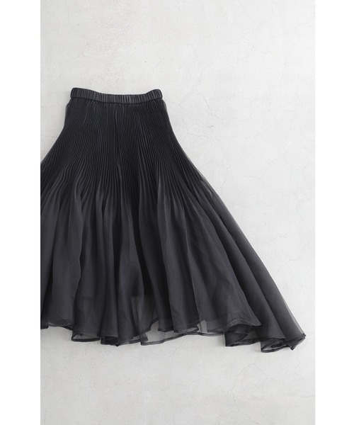 cawaii(カワイイ)の「優雅に舞う立体チュールスカート(スカート・レディース・ブラック/アイボリー・FREE)」の17枚目の写真