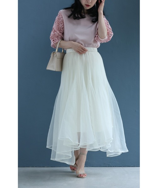 cawaii(カワイイ)の「優雅に舞う立体チュールスカート(スカート・レディース・ブラック/アイボリー・FREE)」の4枚目の写真