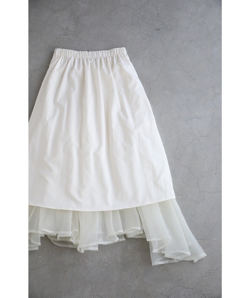 cawaii(カワイイ)の「優雅に舞う立体チュールスカート(スカート・レディース・ブラック/アイボリー・FREE)」の12枚目の写真