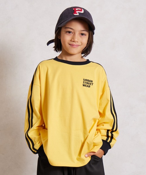 PAIRMANON STREET（ペアマノンストリート）の「【綿100%】袖ライン 刺繍 長袖 Tシャツ【PAIRMANON STREET】（Tシャツ/カットソー・キッズ・ブラウン/レッド/ブラック/ネイビー/ホワイト/イエロー/ライトブルー・100/140/130/120/110/90/160/150）」の6枚目の写真