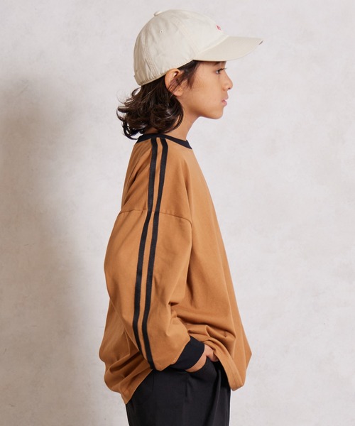 PAIRMANON STREET（ペアマノンストリート）の「【綿100%】袖ライン 刺繍 長袖 Tシャツ【PAIRMANON STREET】（Tシャツ/カットソー・キッズ・ブラウン/レッド/ブラック/ネイビー/ホワイト/イエロー/ライトブルー・100/140/130/120/110/90/160/150）」の17枚目の写真