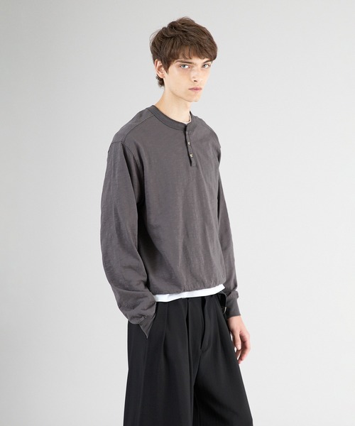 Regen Glanz（レーゲングランツ）の「button design henryneck longsleeve T-shirt/ボタンデザインヘンリーロングスリーブTシャツ（Tシャツ/カットソー・メンズ・ブラック/グレー・SMALL/MEDIUM/LARGE）」の5枚目の写真