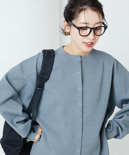 FREAK'S STORE(フリークスストア)の「限定展開 スナップ ボタン ニット カーディガン(カーディガン/ボレロ・レディース・ベージュ/レッド/ブラウン/ブラック/グレー/ブルー/オフホワイト・フリ-)」の4枚目の写真