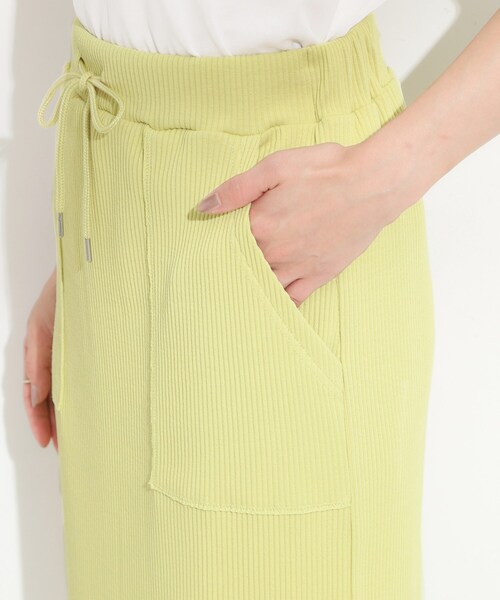 Cutie Blonde（キューティーブロンド）の「【セルフカット可/吸水速乾/抗菌防臭】着回ししやすい カットリブナロースカート（スカート・レディース・ブルー系その他/ライトグレー/ライトイエロー系/ダークブラウン/ブラック/レッド系1・00）」の10枚目の写真