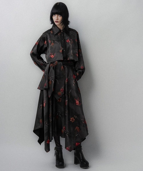 HARE(ハレ)の「Autumnflowerレイヤードデザインシャツ(HARE)(シャツ/ブラウス・レディース・レッド/ブルーパープル・FREE)」の5枚目の写真