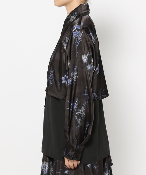 HARE(ハレ)の「Autumnflowerレイヤードデザインシャツ(HARE)(シャツ/ブラウス・レディース・レッド/ブルーパープル・FREE)」の18枚目の写真