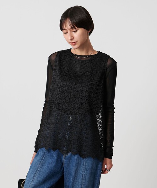 UNITED ARROWS（ユナイテッドアローズ）の「レース レイヤード カーディガン‐ウォッシャブル‐（ニット/セーター・レディース・ブラック/ダークグレー・FREE）」の4枚目の写真