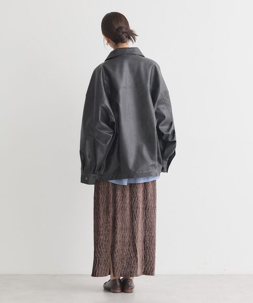 earth music&ecology（アースミュージックアンドエコロジー）の「【2025AW】フェイクレザージップジャケット（その他アウター・レディース・ライトブラウン/ダークブラウン・FREE）」の6枚目の写真