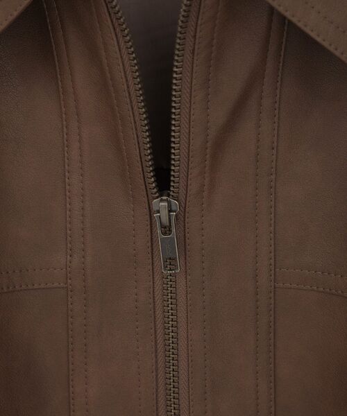 earth music&ecology（アースミュージックアンドエコロジー）の「【2025AW】フェイクレザージップジャケット（その他アウター・レディース・ライトブラウン/ダークブラウン・FREE）」の12枚目の写真