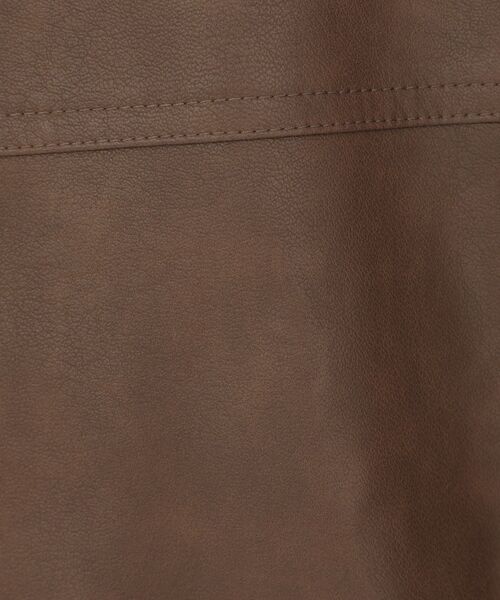 earth music&ecology（アースミュージックアンドエコロジー）の「【2025AW】フェイクレザージップジャケット（その他アウター・レディース・ライトブラウン/ダークブラウン・FREE）」の16枚目の写真