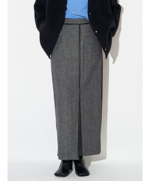 ELENDEEK（エレンディーク）の「パイピングラップスカート（スカート・レディース・アイボリー/ネイビー/グレー・02/01）」の3枚目の写真