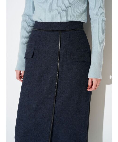ELENDEEK（エレンディーク）の「パイピングラップスカート（スカート・レディース・アイボリー/ネイビー/グレー・02/01）」の14枚目の写真