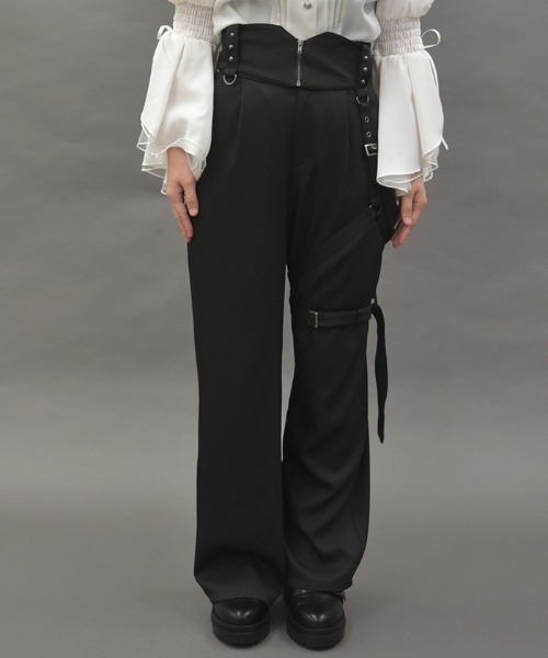 NIBBLE POISON（ニブルポイズン）の「ハーネス付ロングパンツ（その他パンツ・レディース・チャコール/ブラック・MEDIUM）」の6枚目の写真
