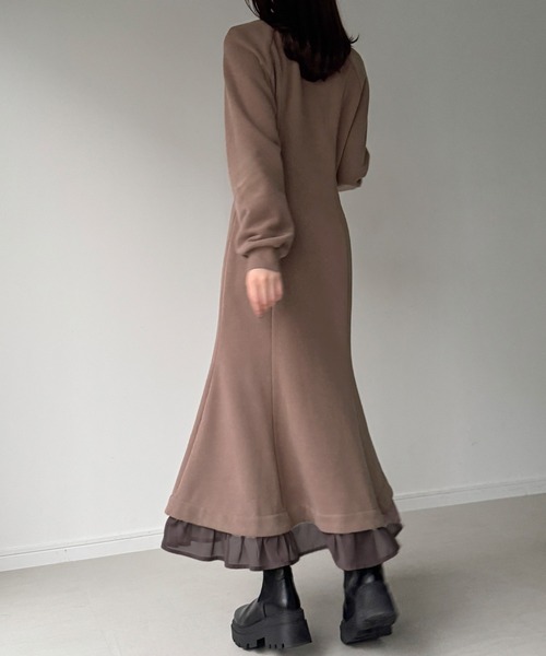 junoah(ジュノア)の「裏起毛レイヤードデザインマーメイドワンピース(ワンピース・レディース・モカ/チャコール/ブラック・MEDIUM/SMALL/LARGE)」の14枚目の写真