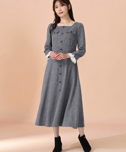 MISCH MASCH（ミッシュマッシュ）の「フロント釦ツイード風フレアワンピース（ワンピース・レディース・ライトグレー/ネイビー・M/S）」の2枚目の写真