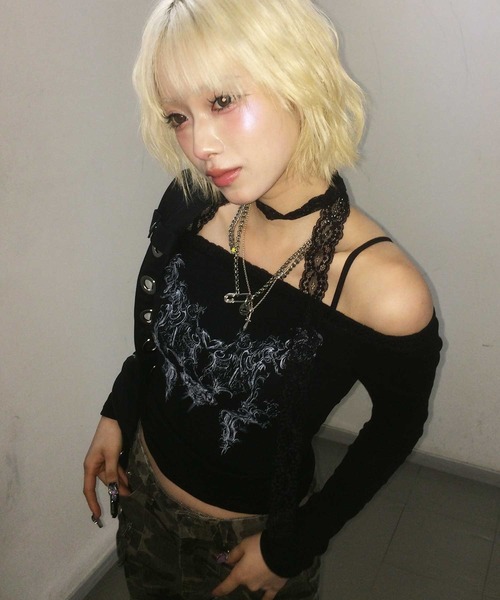 ロメオジリ　オフショルダー　クロップド　ブラウス　長袖　9号 ロメオジリ オフショルダー クロップド ブラウス 長袖 9号 ロメオジリ