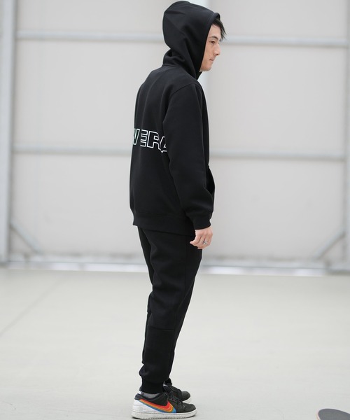 NEW ERA（ニューエラ）の「【ムラサキスポーツ限定】NEW ERA/ニューエラ OS TECH SW PRDMARK MS パーカー 14877279/14877280/14877281（パーカー・メンズ・ベージュ/グレー/ブラック・M/L/XL/2XL）」の10枚目の写真