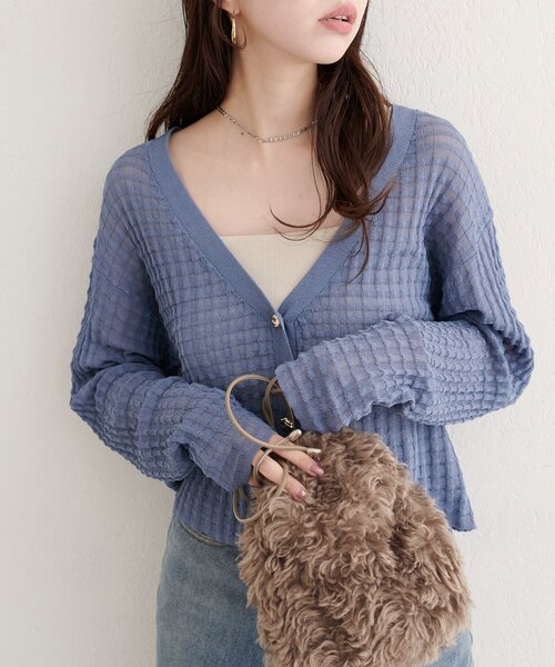 natural couture（ナチュラルクチュール）の「【WEB限定】チェック編みカーデ（カーディガン/ボレロ・レディース・ブラック/アイボリー/ピンク/モカ/ブルー・FREE）」の4枚目の写真