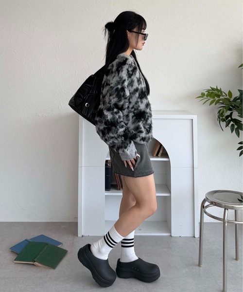 sedacle(セダクル)の「カモフラヘンリーネックニット(ニット/セーター・メンズ・ネイビー/ベージュ/グレー・LARGE/MEDIUM/SMALL)」の13枚目の写真