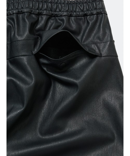 DAIWA PIER39(ダイワピア39)の「DAIWA PIER39 TECH SYNTHETIC SKIN WINDBREAKER PANTS BP-40025W(その他パンツ・メンズ・ブラック・LARGE/SMALL/MEDIUM/X-LARGE)」の5枚目の写真