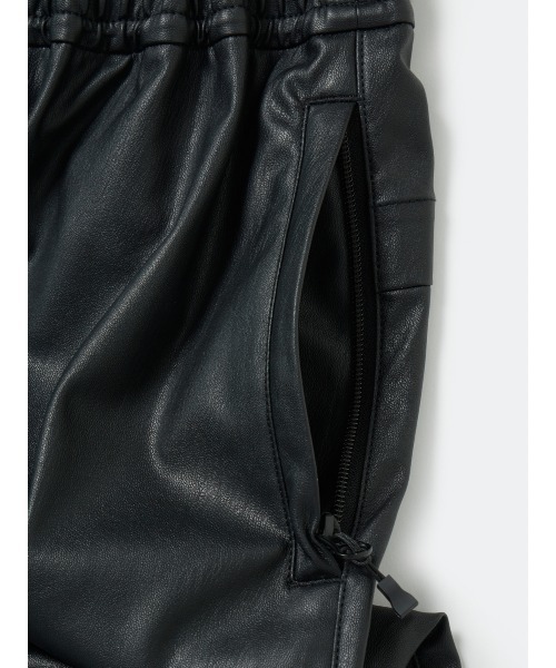 DAIWA PIER39(ダイワピア39)の「DAIWA PIER39 TECH SYNTHETIC SKIN WINDBREAKER PANTS BP-40025W(その他パンツ・メンズ・ブラック・LARGE/SMALL/MEDIUM/X-LARGE)」の4枚目の写真