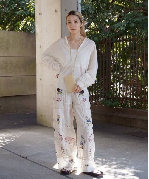 Embroidery Patchwork Trousers（その他パンツ）｜TODAYFUL（トゥデイ