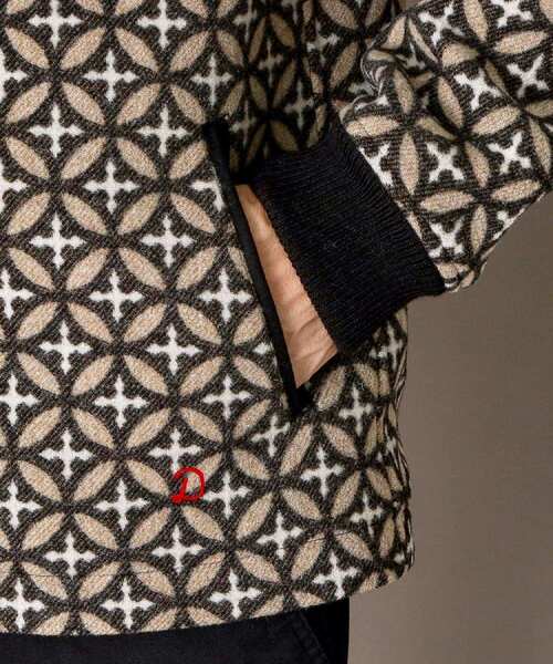 DRESSTERIOR(ドレステリア)の「オーバーラップサークル ウールジャカードパーカー(ブルゾン・メンズ・ベージュ系・90/91/92)」の11枚目の写真