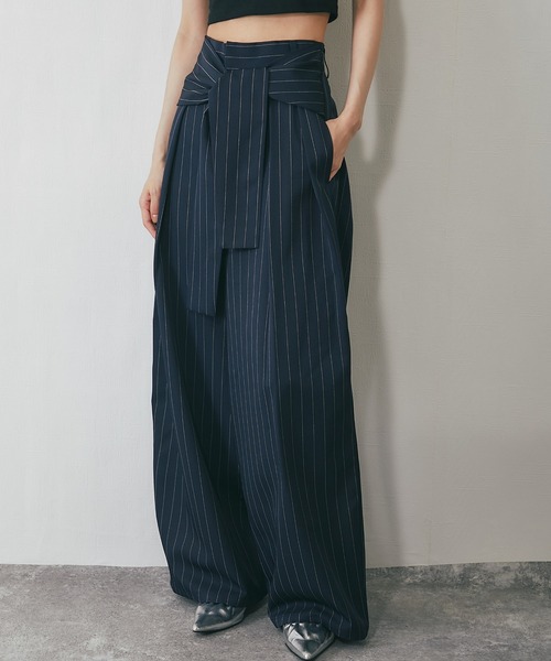 ANOTHER S（アナザーエス）の「巻きタックストライプパンツ