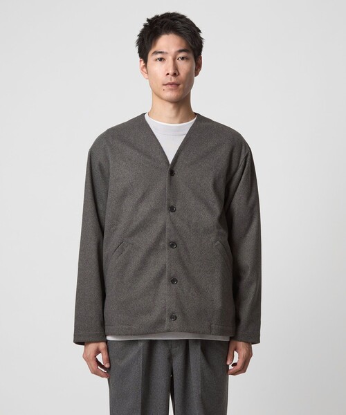 green label relaxing（グリーンレーベルリラクシング）の「WONDER CLOTH ノーカラー カーディガン -ストレッチ-（カーディガン/ボレロ・メンズ・グレー/ダークブラウン/ダークグレー・S/M/L/XL）」の14枚目の写真