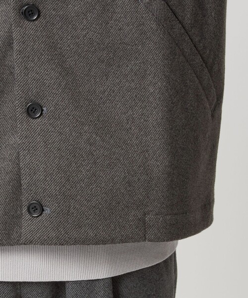 green label relaxing（グリーンレーベルリラクシング）の「WONDER CLOTH ノーカラー カーディガン -ストレッチ-（カーディガン/ボレロ・メンズ・グレー/ダークブラウン/ダークグレー・S/M/L/XL）」の19枚目の写真