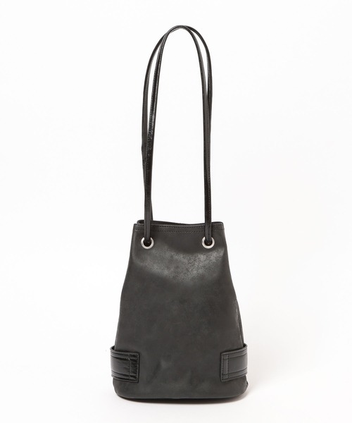 LAKOLE（ラコレ）の「アイレットベルト巾着バッグ / 607728（ハンドバッグ・レディース・グレイッシュベージュ/ブラック・FREE）」の5枚目の写真