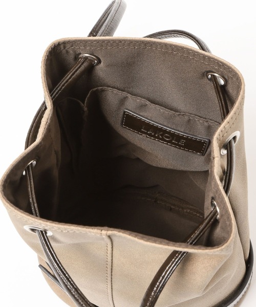 LAKOLE（ラコレ）の「アイレットベルト巾着バッグ / 607728（ハンドバッグ・レディース・グレイッシュベージュ/ブラック・FREE）」の17枚目の写真