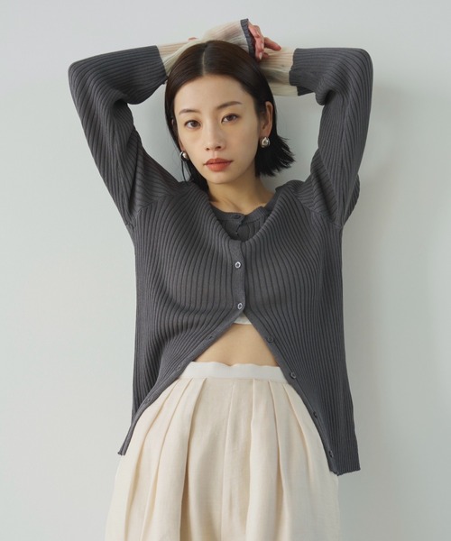 AIC.（エーアイシー）の「シアー切り替えリブカーディガン（ニット/セーター・レディース・オフホワイト/チャコールグレー・FREE）」の16枚目の写真