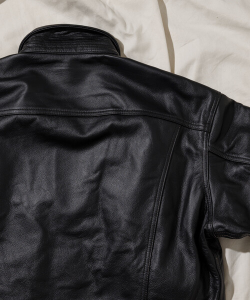 Lee（リー）の「Lee × Chah Chah × FREAK'S STORE/リー×チャーチャー×フリークスストア 別注 Lee × Chah Chah LEATHER RIDERS/リー チャーチャー レザー ライダース（ライダースジャケット・メンズ・ブラック・MEDIUM/LARGE）」の11枚目の写真