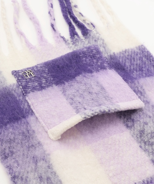 LOVETOXIC（ラブトキシック）の「【LTXC】チェックボリュームマフラー（マフラー・キッズ・ピンク/パープル/ブラック/ブルー・F）」の9枚目の写真