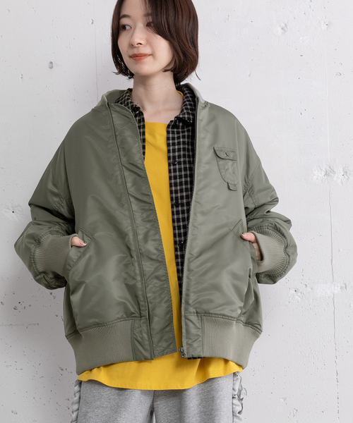 POU DOU DOU（プードゥドゥ）の「MA-1ブルゾン（MA-1・レディース・アイボリー/ブラック/カーキ・M）」の3枚目の写真