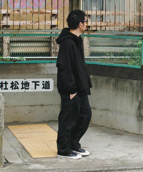 URBAN RESEARCH（アーバンリサーチ）の「LOGIC ONE SWEAT ZIP PARKA（パーカー・メンズ・ブラック/オレンジ/ブラウン・MEDIUM/LARGE）」の19枚目の写真