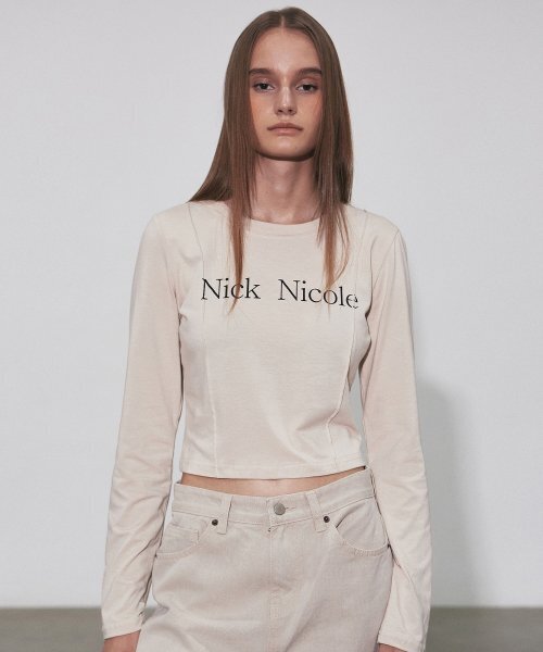 NICK&NICOLE(ニックアンドニコール)の「NICOLE PINTUCK LS CROP TOP_BEIGE(Tシャツ/カットソー・レディース・その他・FREE)」の3枚目の写真
