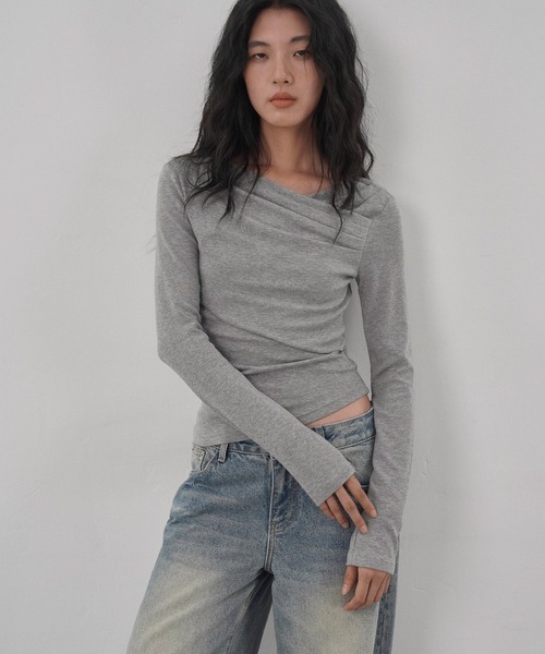 EIGHTHMONTH(エイスマンス)の「クロスオーバートップス EM25a104【EIGHTHMONTH】(Tシャツ/カットソー・レディース・レッド/グレー・M/S)」の3枚目の写真