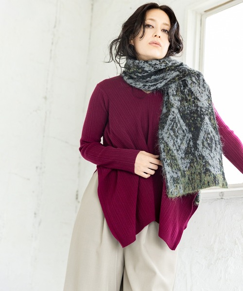 OSMOSIS（オズモーシス）の「スクエアヘムニットプルオーバー（ニット/セーター・レディース・ライトグレー/ブラック/ワイン・ONE SIZE）」の3枚目の写真