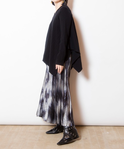 OSMOSIS（オズモーシス）の「スクエアヘムニットプルオーバー（ニット/セーター・レディース・ライトグレー/ブラック/ワイン・ONE SIZE）」の10枚目の写真