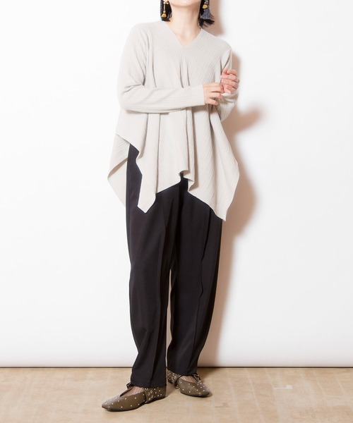 OSMOSIS（オズモーシス）の「スクエアヘムニットプルオーバー（ニット/セーター・レディース・ライトグレー/ブラック/ワイン・ONE SIZE）」の11枚目の写真