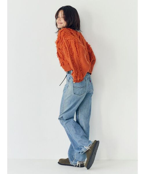 Ungrid(アングリッド)の「ワンショルフリンジケーブルショートニット(ニット/セーター・レディース・アイボリー/チャコールグレー/オレンジ/ベージュ・FREE)」の10枚目の写真