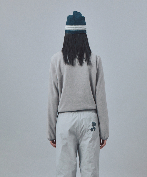 Rest&Recreation（レストアンドレクリエーション）の「FLEECE HALF ZIP-UP - GREY（スウェット・レディース・その他・ONE）」の9枚目の写真