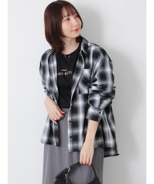 Te chichi TERRASSE(テチチテラス)の「アソートオーバーシャツ(シャツ/ブラウス・レディース・オフホワイト/ブルー/ベージュ/ブラック・F)」の7枚目の写真