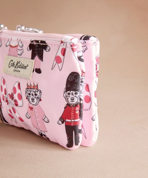 Cath Kidston(キャスキッドソン)の「ダブル ジップドパース London Dogs(ポーチ・レディース・その他・FREE)」の3枚目の写真