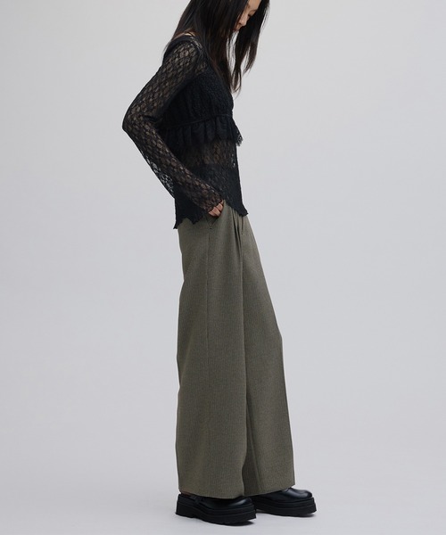 Ameri（アメリ）の「JENNY 2TUCK STRAIGHT PANTS（スラックス・レディース・ブラック/マルチ・SMALL/MEDIUM）」の20枚目の写真