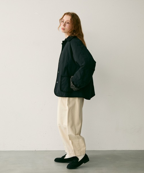 Crisp（クリスプ）の「コーデュロイカラーキルティングジャケット（ブルゾン・レディース・ブラック/ベージュ・FREE）」の9枚目の写真