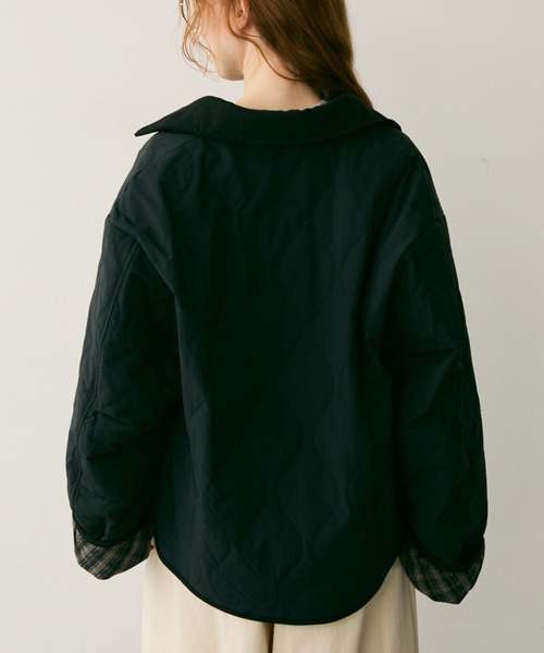 Crisp（クリスプ）の「コーデュロイカラーキルティングジャケット（ブルゾン・レディース・ブラック/ベージュ・FREE）」の13枚目の写真